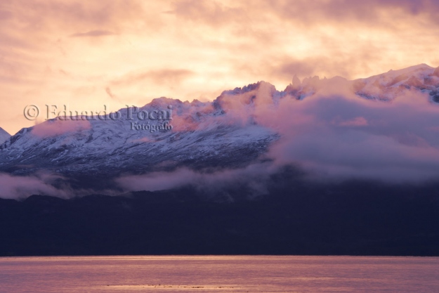 Amanecer en la costa de enfrente 